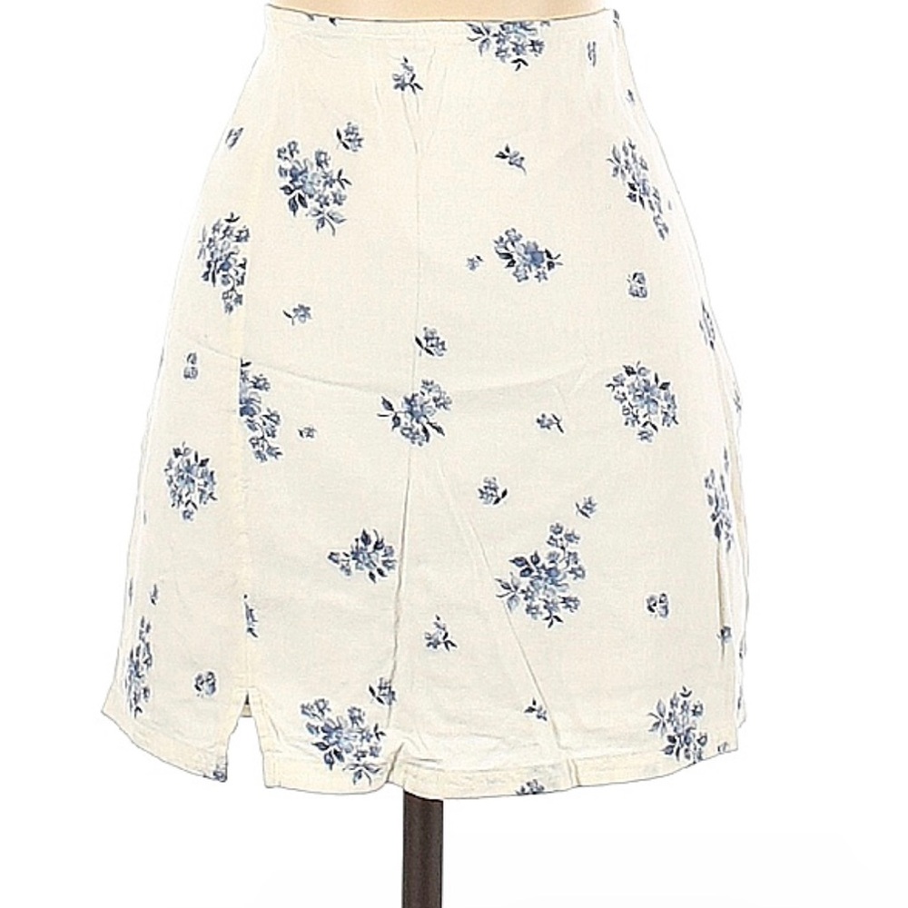 American Eagle Blue Floral Mini Skirt